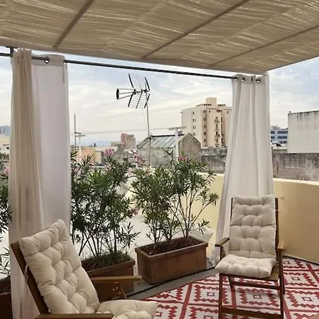 Le Della Piazzetta - Levanzo *