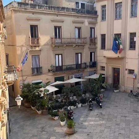 Le Della Piazzetta - Levanzo